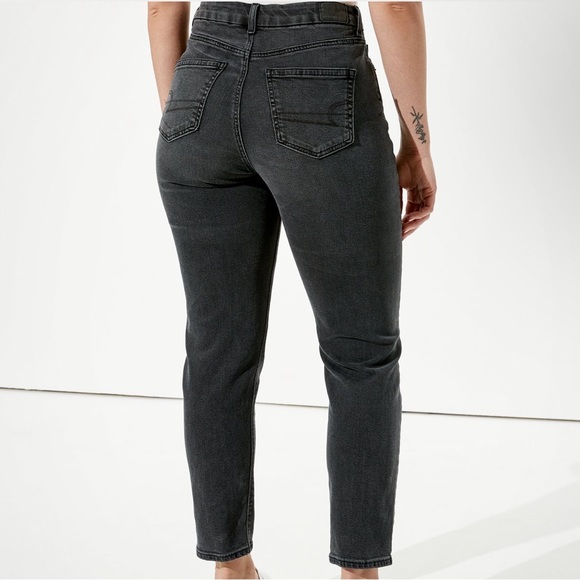 COPY - AE American eagle Stretch Curvy Mom Jean - Picture 2 of 2